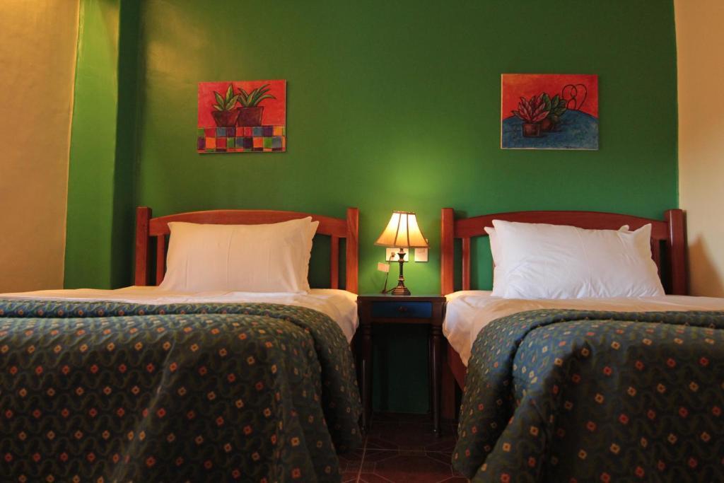 Florentina Homes Dumaguete City Oda fotoğraf